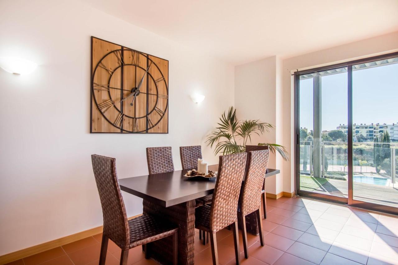 Superbe Appartement Spacieux Avec Terrasse Vue Piscine Vilamoura Exterior foto